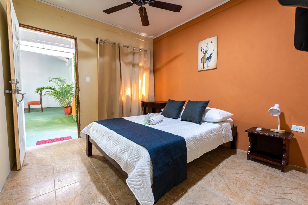 El Cocobolo Food&Rest Room 6 Bed And Breakfast Wifi Ac Pkg Gratis Liberia Exterior foto
