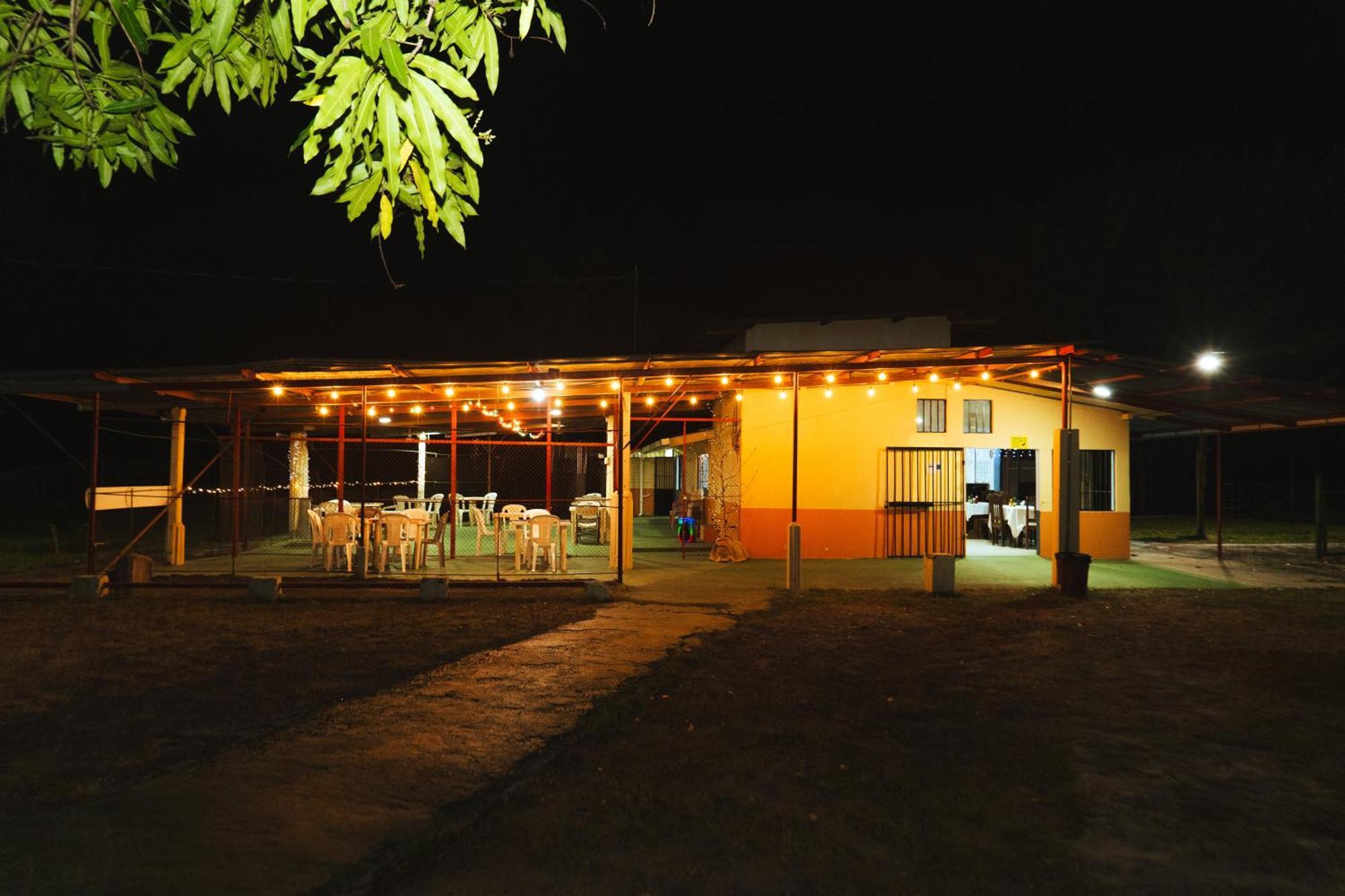 El Cocobolo Food&Rest Room 6 Bed And Breakfast Wifi Ac Pkg Gratis Liberia Exterior foto